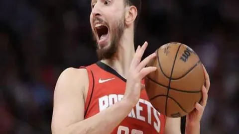 金球奖传奇球星丹尼斯·劳去世 享年84岁 央视新闻客户端讯